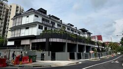 Loyang Besar Close (D17), Terrace #581300781